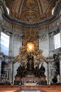 Le Vatican : chœur de la basilique Saint-Pierre
