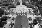 Le Vatican : place Saint-Pierre vue depuis le dôme de la basilique