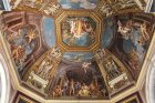 Un plafond peint au musée du Vatican