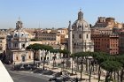 L'église Santa Maria di Loreto, la colonne Trajane et l'église Santissimo Nome di Maria al Foro Traiano